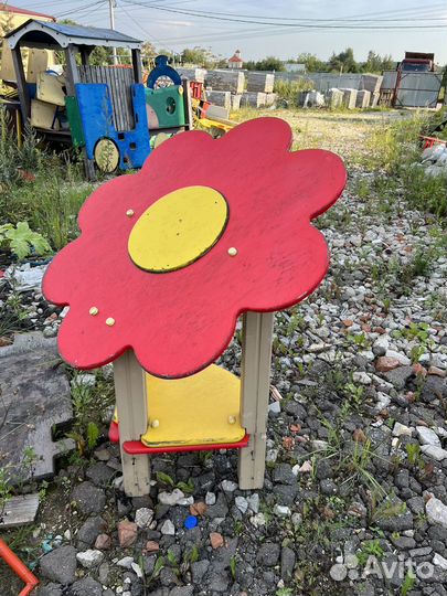 Карусель, качалка