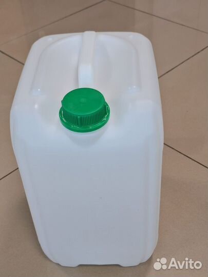 Пластиковая канистра 20 литров для воды