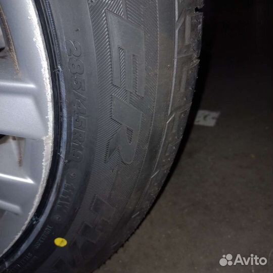 Bridgestone Dueler M/T 255/50 R19 и 285/45 R19