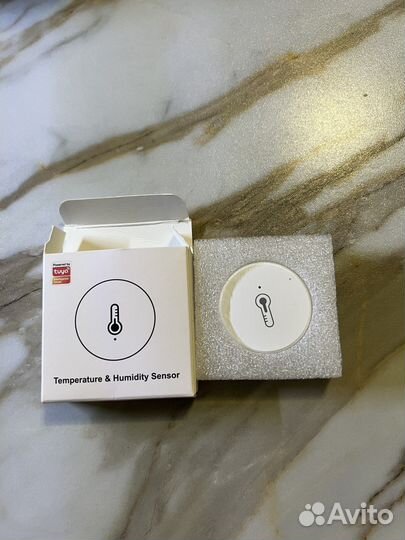 Датчик температуры/влажности воздуха zigbee