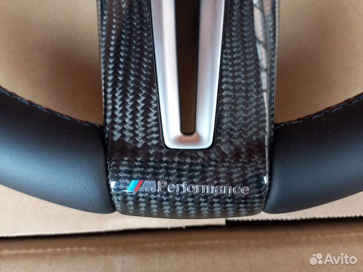 Руль м5 ф10, ф01,ф02,ф07 Карбон новый с подушкой
