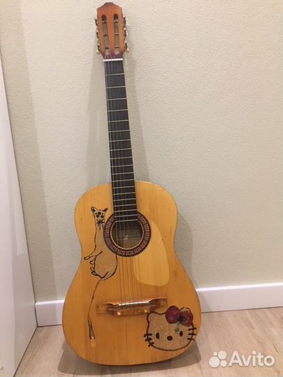 Классическая гитара шестиструнная бу