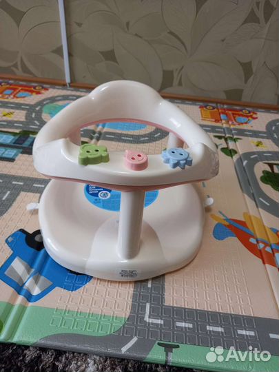 Стульчик для купания в ванной