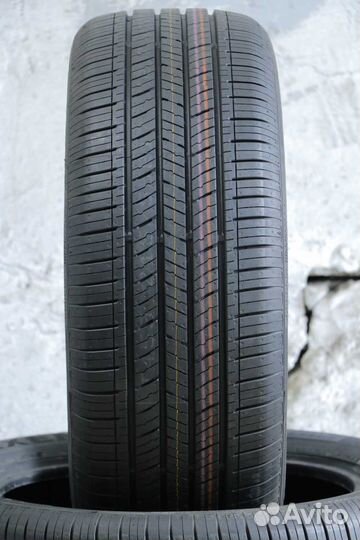 Nexen N'Priz 4S 215/55 R17 94V