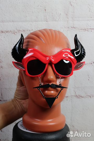 Очки карнавальные черт с рогами на хэллоуин