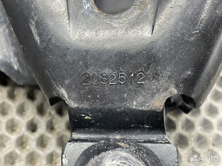 2082512 Замок кабины Scania 6-series