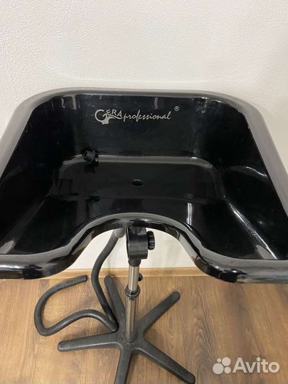 Мойка парикмахерская бу