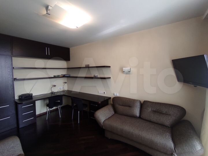 2-к. квартира, 70 м², 5/9 эт.