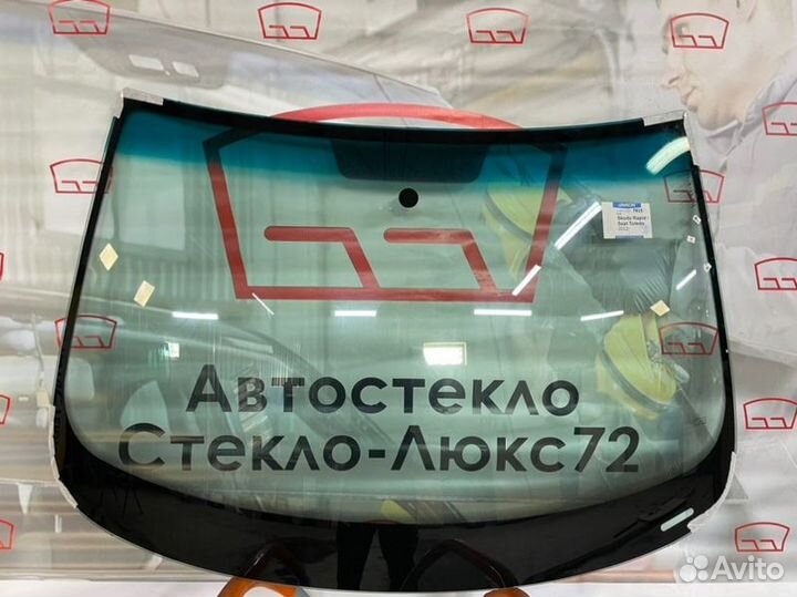 Лобовое стекло Skoda Rapid 5D 2012