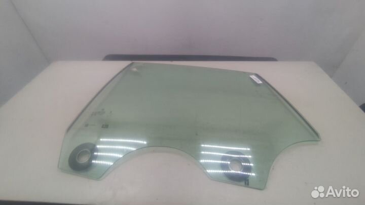 Стекло боковой двери BMW 4 G22, G23, G26 2020, 2022