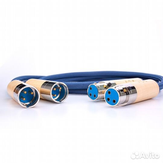 Divini Audio X-S8 7N OCC Cable XLR 1.5 метра