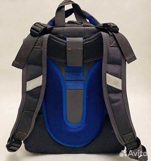 Рюкзак школьный