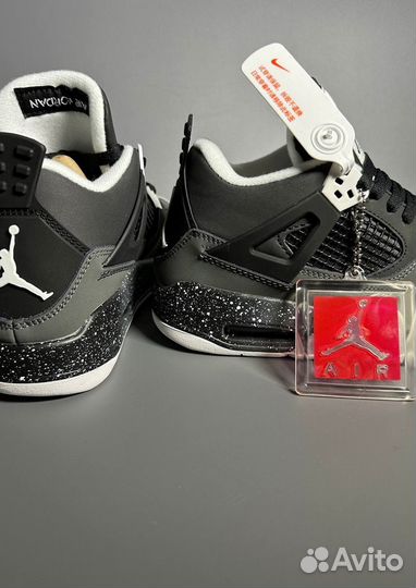 Кроссовки Air Jordan 4 оригинальное качество