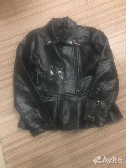 Курточка для девочки