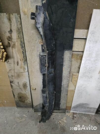 Усилитель переднего бампера галант 8