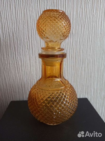 Небольшая бутылочка