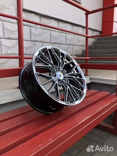 Литые Диски HRE R17 7.5J 5*112 ET38 D66.6