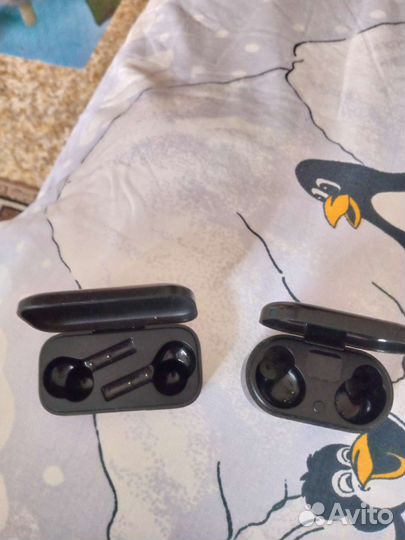 Кейсы для зарядки наушников