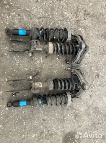 Комплект пружин со стоиками Порш Touareg