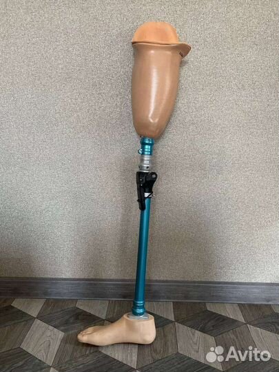 Продам протез бедра для купания