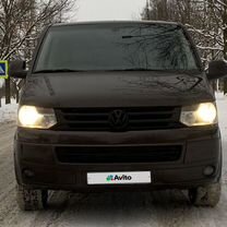 Volkswagen Multivan 2.0 AMT, 2011, 299 000 км, с пробегом, цена 2 100 000 руб.