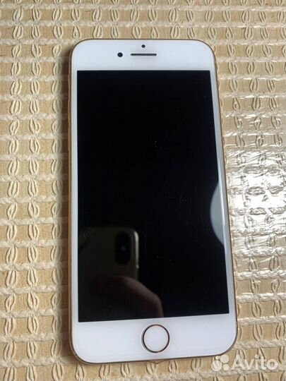 iPhone 8, 64 ГБ