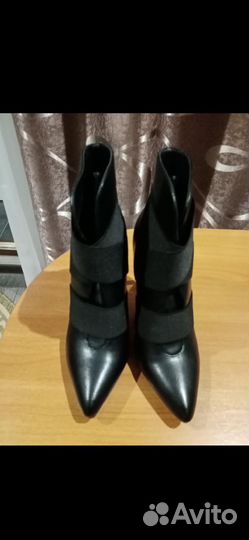 Ботинки. Осень