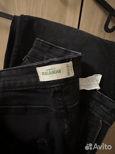 Черные джинсы Pull and Bear