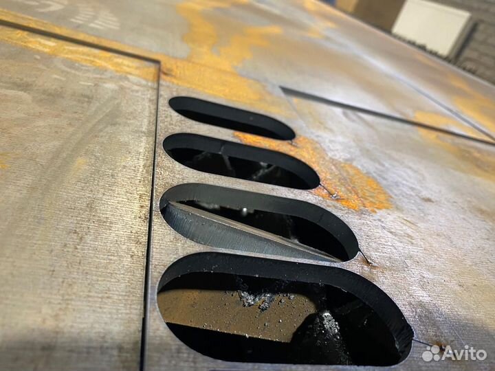 Лазерная резка металла (полный комплекс услуг)