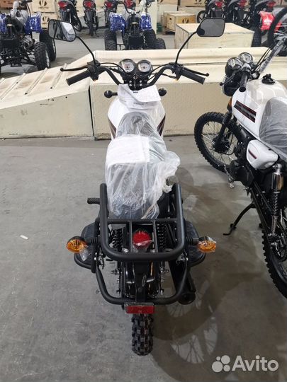 Мопед colt white