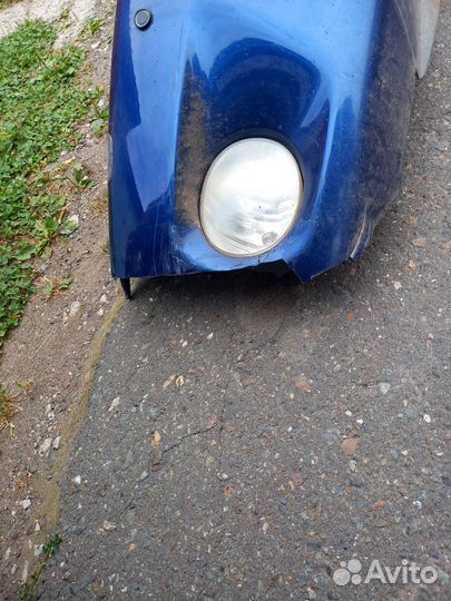 Продам передний бампер рав 4