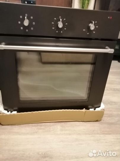 Духовой шкаф