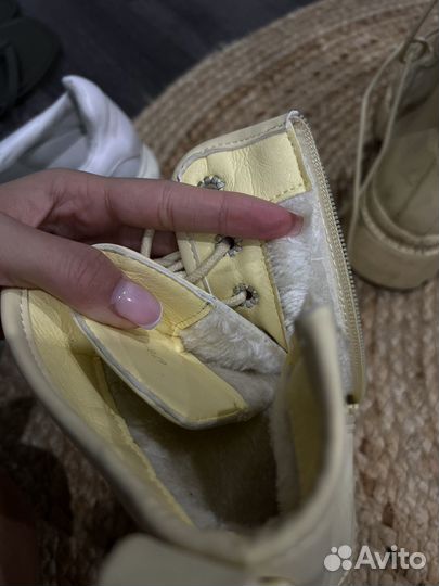 Обувь пакетом 38