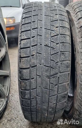 Yokohama Ice Guard IG50+ 215/65 R16 98Q