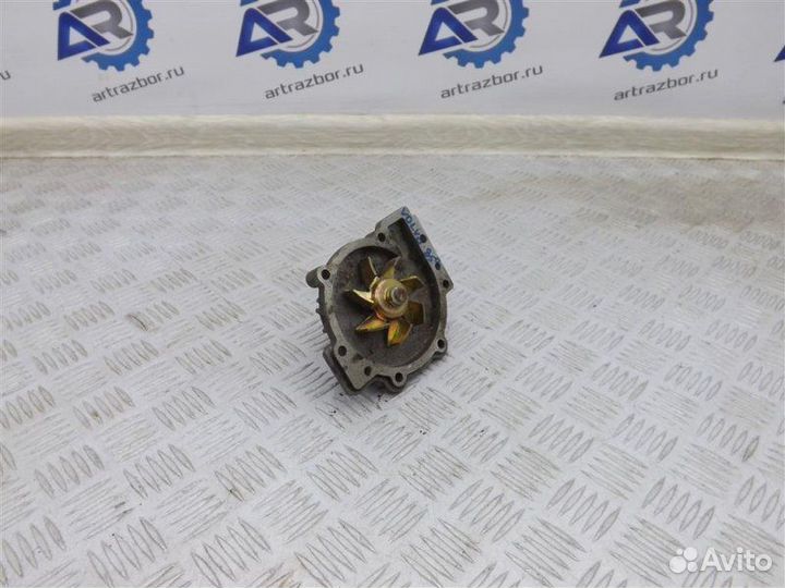 Насос водяной (помпа) Volvo 850 1996