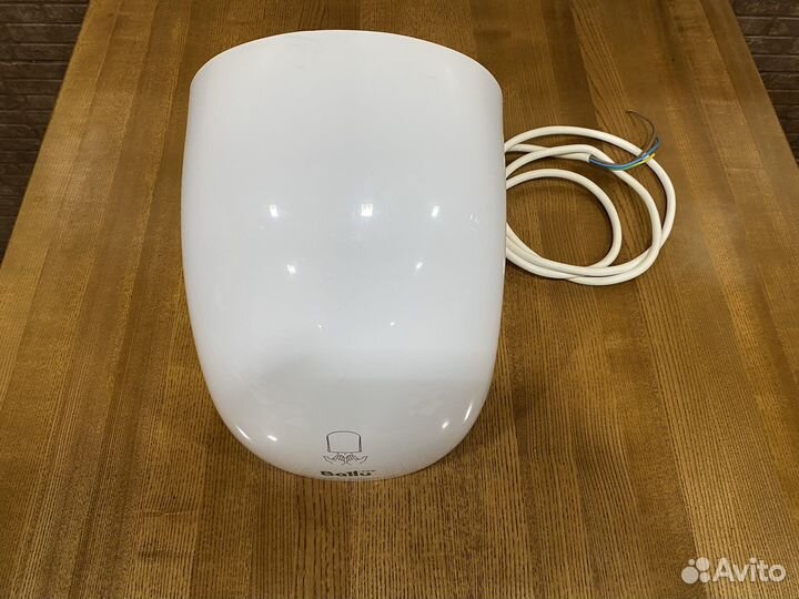 Рукосушитель электрический ballu