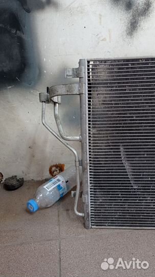 Радиатор (конденсатор ) кондиционера KIA Need JD