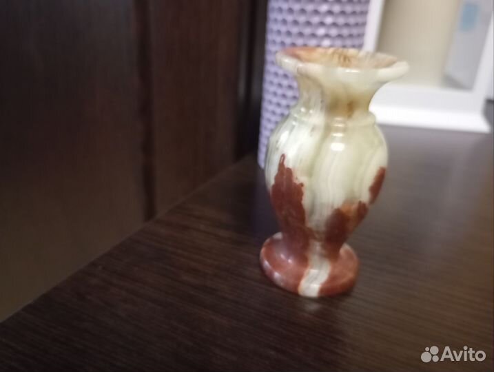 Подсвечник из оникса