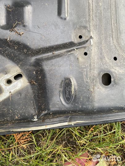 Капот Ford Fusion