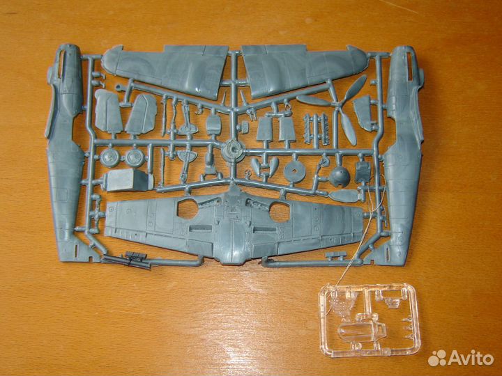 Сборная модель самолёта 1/72 вэс