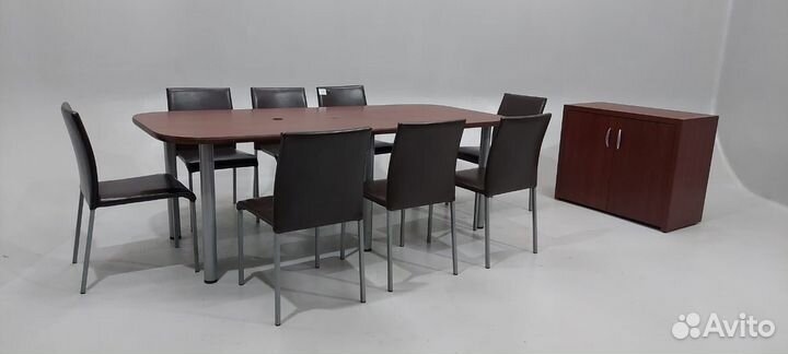 Стулья в переговорную