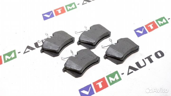 Bosch Колодки тормозные BMW E90 E60 E61 E65