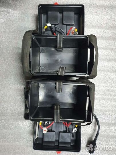 Боксы для аккумуляторов инвалидной коляски
