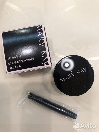 Гелевая подводка Mary Kay