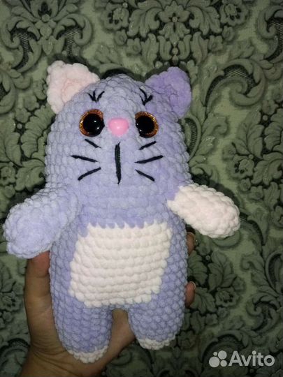 Кот плюшечка