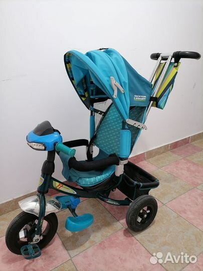 Велосипед детский трёхколёсный с ручкой