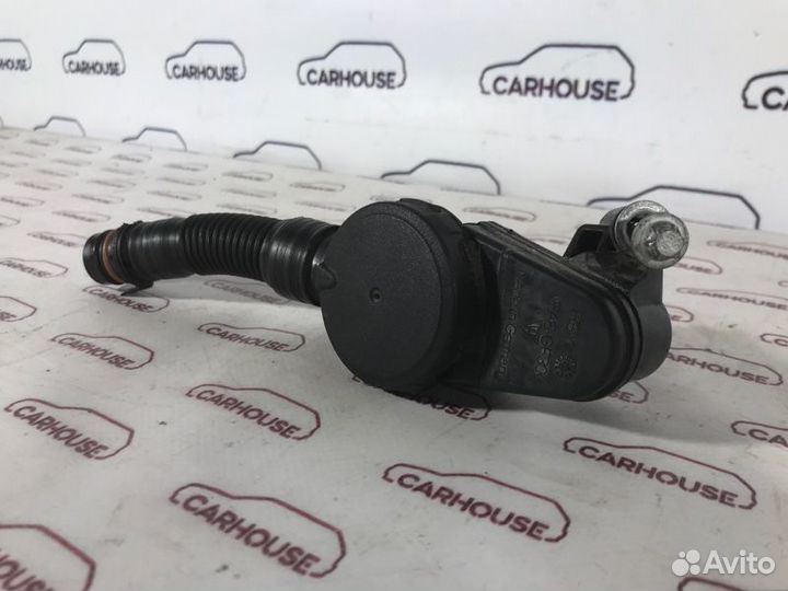 Клапан вентиляции картерных газов Porsche Cayenne