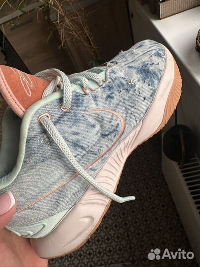 Кроссовки nike женские