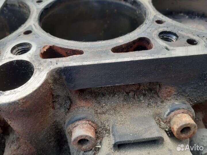 Блок цилиндров фольцваген б5 ARG