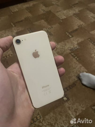 iPhone 8, 64 ГБ